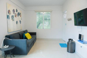 203-Tranquil Renovated Charm in the City, Near the Beach with Free parking